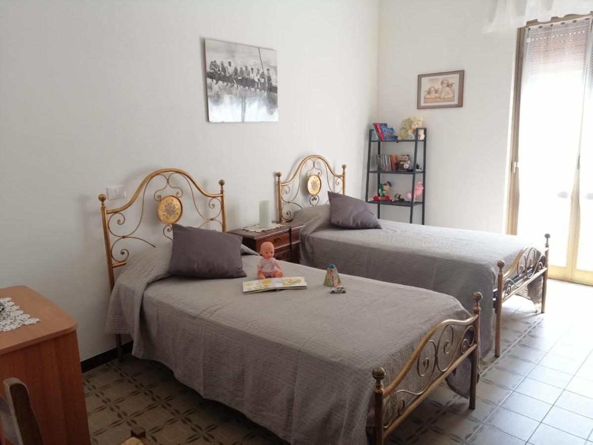 La Casa Di Gb Apartamento Pieve di Teco Exterior foto